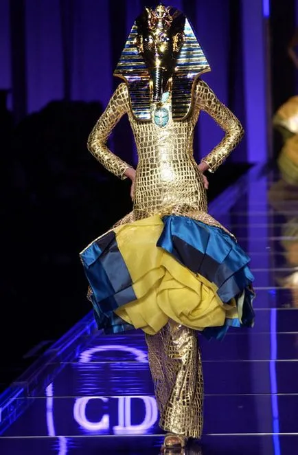 Galliano, John, мода енциклопедия