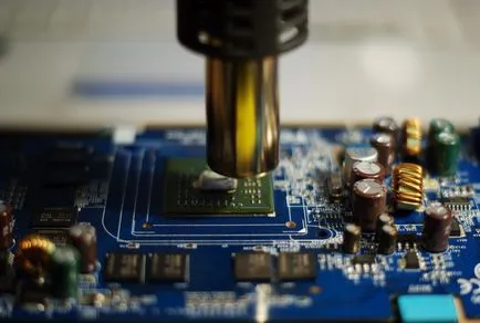 Инструкции затопляне GPU и паметта чипове видео карта