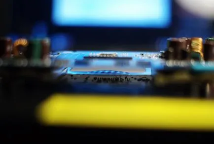 Инструкции затопляне GPU и паметта чипове видео карта