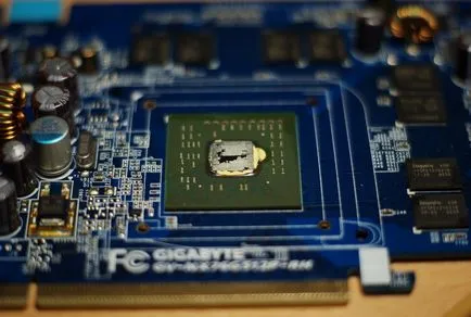 Инструкции затопляне GPU и паметта чипове видео карта