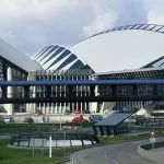 Как да стигнете до центъра на парижкото летище Шарл де Гол