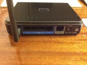 Как да конфигурирате рутер D-Link DIR-300, в рамките на Ростелеком