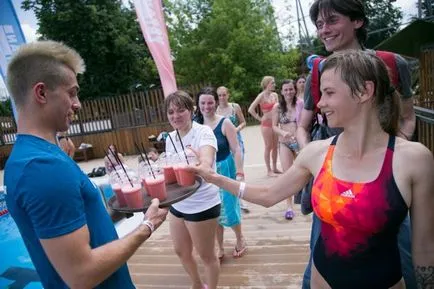 Как да се научите да плувате в 3 класа (гребло с дясната ръка) Как да се научите да плувате в 3 класа