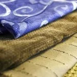 Как да се разграничи от естествен синтетична тъкан (кърпа) Как да се разграничи от естествен синтетични тъкани