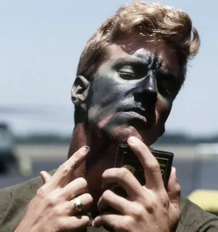 Войната Paint, си отношение Пацем, ал Bellum! (Пара) Войната Paint, си отношение Пацем, ал Bellum!
