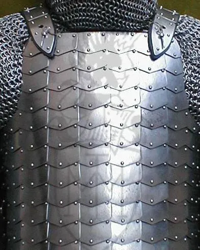 Как да направите свои собствени ръце Пластични Armor