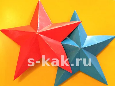 Как да направите триизмерна звезда на хартията