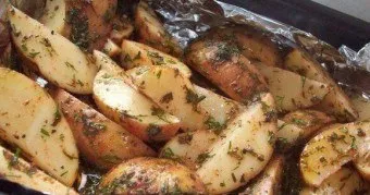 Как да си направим вкусни картофи в селски домашни рецепти и съвети
