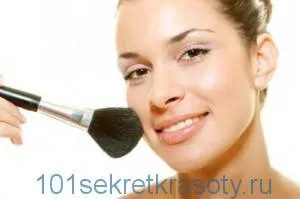 Как да се скрие с незначителни дефекти с грим, 101 красота тайна