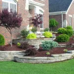 Flowerbeds в градината (45 снимки) предлага красиви, градински огради, идеи, снимки и видео