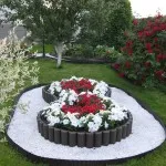 Flowerbeds в градината (45 снимки) предлага красиви, градински огради, идеи, снимки и видео