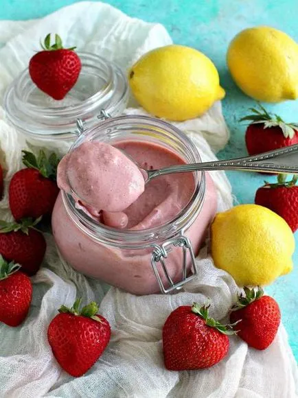 Strawberry кюрдски съставки, тайни рецепти за готвене