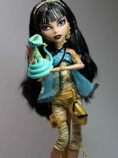 Monster високо кукла Cleo де Нил преглед със снимки (обзор) Monster високо кукла Cleo де Нил преглед със снимки