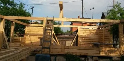 Лятна кухня с ръцете си