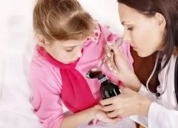 Суха кашлица при дете (сух) Суха кашлица при дете