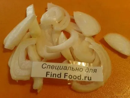 Полак с картофи, печени в рецептата на фурна със снимка