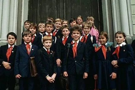 Мода облечен в СССР като съветски деца (68 снимки) - triniksi (многобройни) Мода облечен в СССР като съветски деца (68 снимки) - triniksi