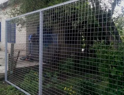 Евтините ограда за градината