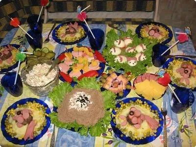 Таблица украса за рожден ден на детето (снимка)