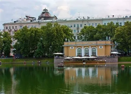 Басейни Патриаршеска как да стигнем до там с обществен транспорт