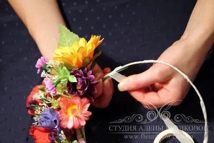 Pletom венец от цветя със собствените си ръце