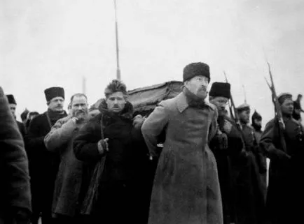 Защо не погребват причинно-интересни факти на Ленин