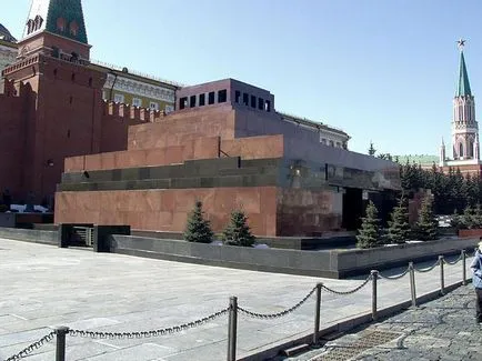 Защо не погребват причинно-интересни факти на Ленин
