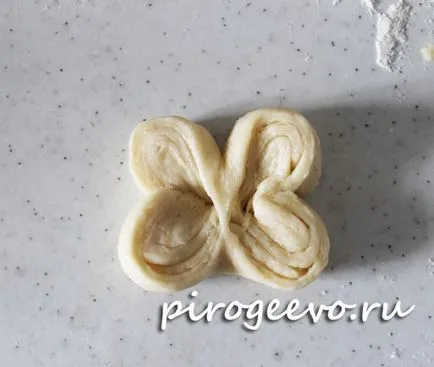 Кифли с захар (с рецепта стъпка по стъпка снимки)