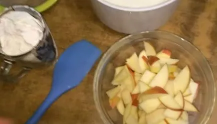 Стъпка по стъпка рецепта за вкусна ябълков пай с ябълков пай