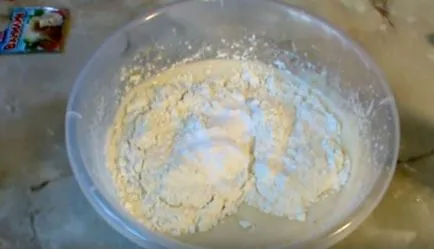 Стъпка по стъпка рецепта за вкусна ябълков пай с ябълков пай