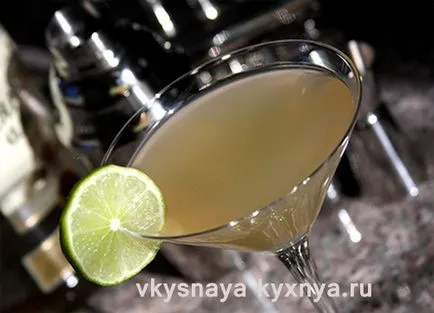 Рецептата е проста безалкохолни коктейли у дома