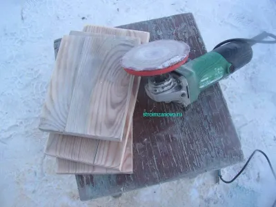 Locker с ръцете си
