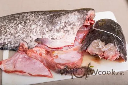 Сом печени цяло във фурната, рецептата със снимка