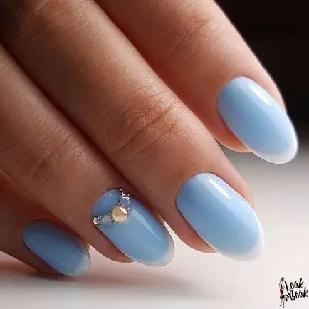 Модерен Nail Design 2017 яке с модел на снимка