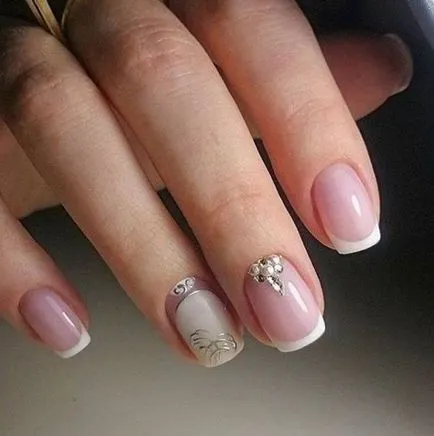 Модерен Nail Design 2017 яке с модел на снимка