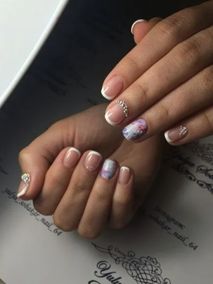 Модерен Nail Design 2017 яке с модел на снимка