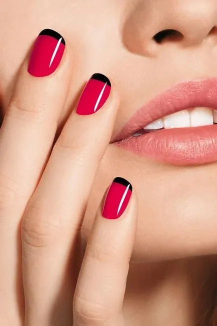 Модерен Nail Design 2017 яке с модел на снимка