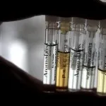 Тестери парфюми и тоалетни води, по-добри от оригинала, когато тя е на стойност купуват тестер