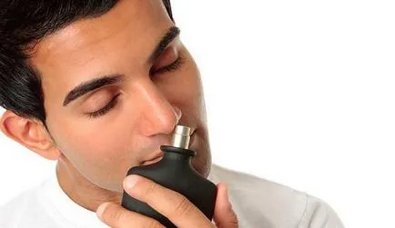 Тоалетна вода или Eau - което е по-добре тоалетна вода за мъже