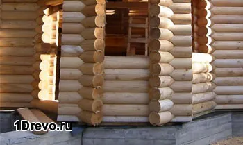 залив прозорец устройство в дървена къща план, фондация, монтаж