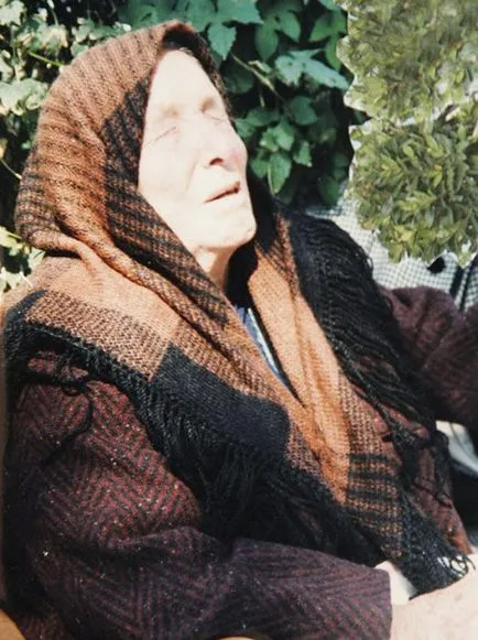 През коя година той умира Wang Вангелия Гущерова Пандев