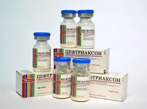 Въвеждане на цефтриаксон мускулно за възрастни, как да посегнат и въвежда лекарството в капсули