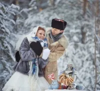 Зимна сватба фотосесия искал да организира стилна почивка