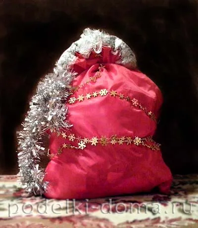 Дядо Мраз със собствените си ръце, кутия идеи и семинари