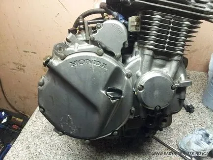 Honda монтаж cb750 двигател част 3 (фоторепортаж)