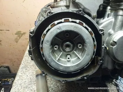Honda монтаж cb750 двигател част 3 (фоторепортаж)