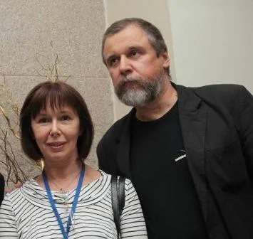 Евгений Симонов биография, снимки, личен живот