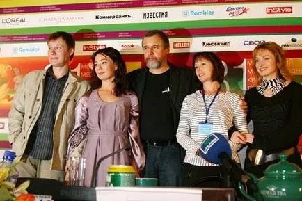 Евгений Симонов биография на актрисата, снимки, семейство и деца (семейство) Евгений Симонов биография на актрисата, снимките, я семейството и децата на