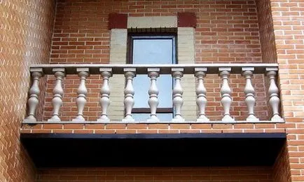 Balustrade pentru balcoane tipuri de balustrade pentru balcoane, cum să facă propriile mâini, fotografii