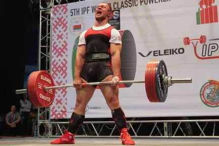 De ce Powerlifting Cupa Mondială a avut loc la Minsk la standurile goale